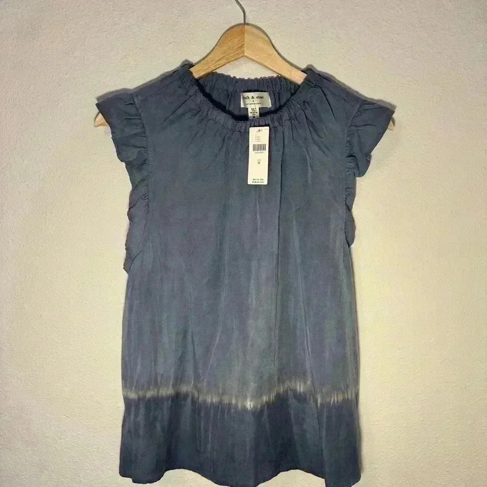 NWT Cloth & Stone Sleeveless Ruffled Blouse